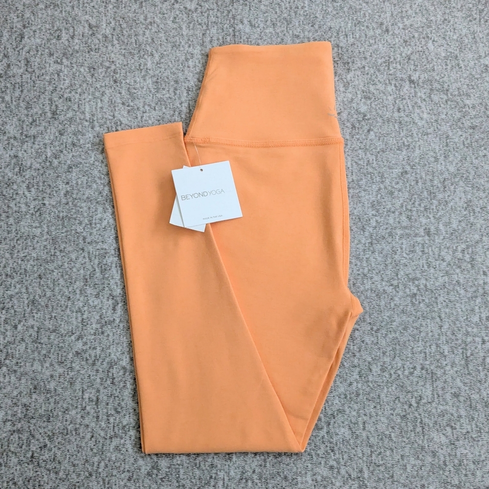 Women's Beyond Yoga Spacedye Caught in the Midi High Waisted Legging, Size L